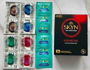 Набір Skyn Intense Feel 36 шт + Pasante Tropical 4 шт + Pasante Mint, Blueberry, Strawberry, Chocolate 8 шт SOS3026 фото