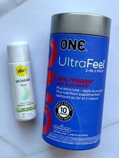Комплект ONE UltraFeel 2-in-1 10 шт + Лубрикант на водной основе pjur Woman Aloe 30 мл SOS1969 фото