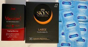 Комплект 46 шт SKYN Large - Pasante Cooling + Рідкий вібратор Intt Vibration Strawberry (15 мл) SOS1517 фото