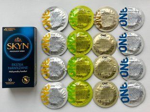 Набір 26 штук Skyn Extra Lube + ONE Super Studs, Glowing Pleasures, Vanish, Classic SOS2205 фото