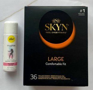 Комплект SKYN Large, 36 шт + Збудлива змазка на водній основі pjur my glide 30 мл SOS1391 фото